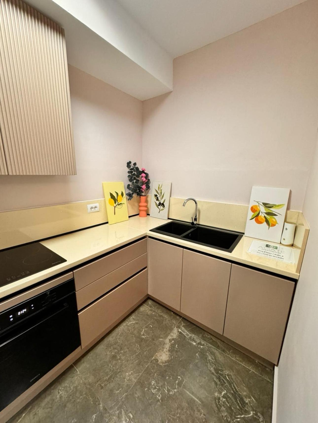Agate City Center Apartment Tirana Extérieur photo