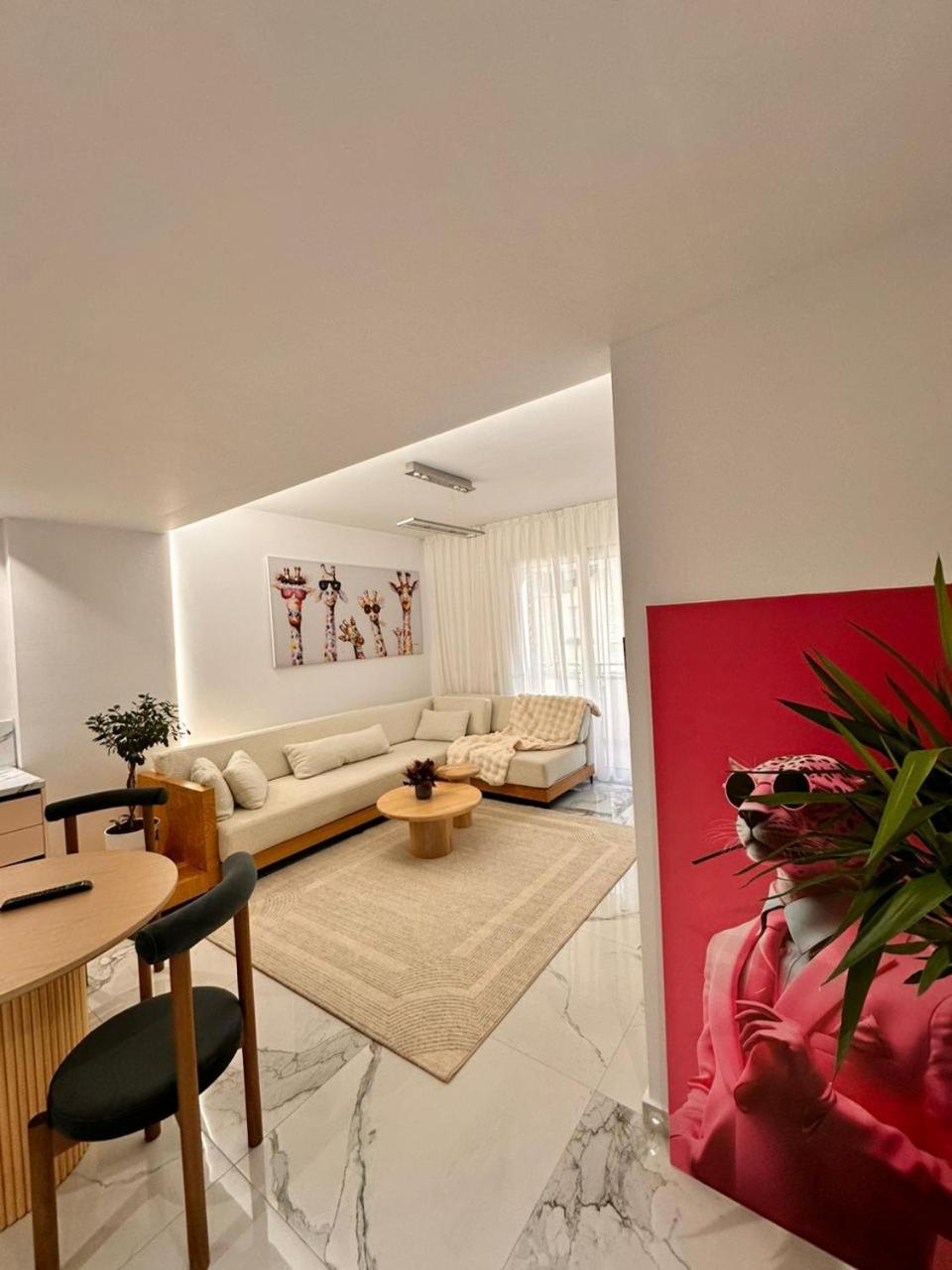 Agate City Center Apartment Tirana Extérieur photo