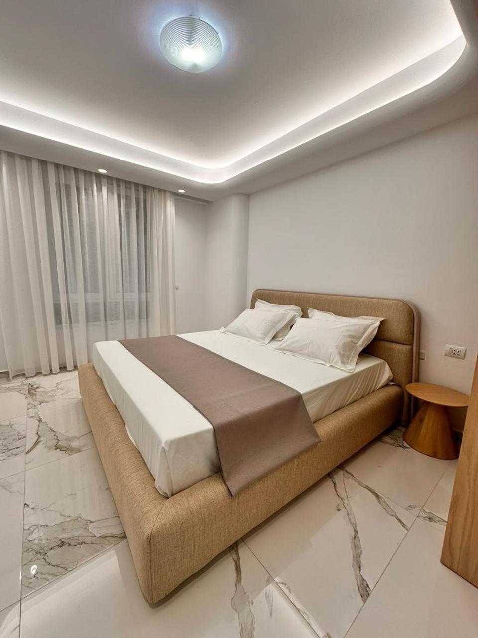 Agate City Center Apartment Tirana Extérieur photo